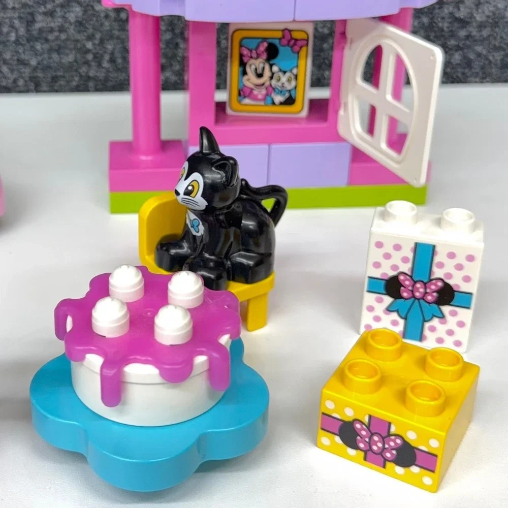 LEGO Duplo Disney Minnie's Birthday Party 10873 Minnie Mouse‎ Figaro Cat Car Set